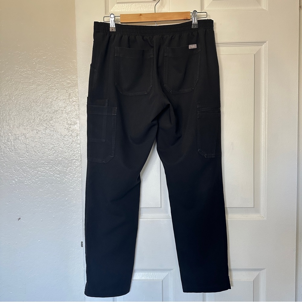 FIGS Women’s Yola Scrub Pants - Picture 2 of 4